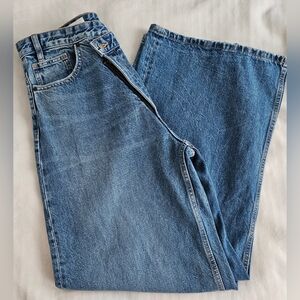 Zara High Rise Wide Leg Jeans. Size US 10. Good Condition.